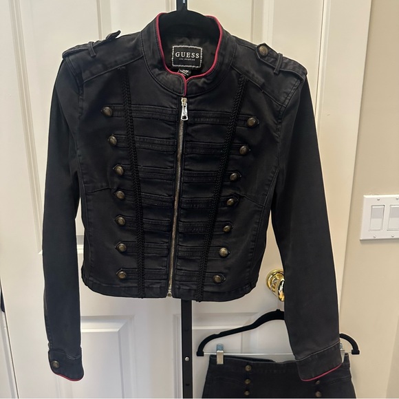 Guess Botton Detail Matching Jacket (Size Medium) and Skirt (Size 30/10) Bundle - Picture 12 of 15